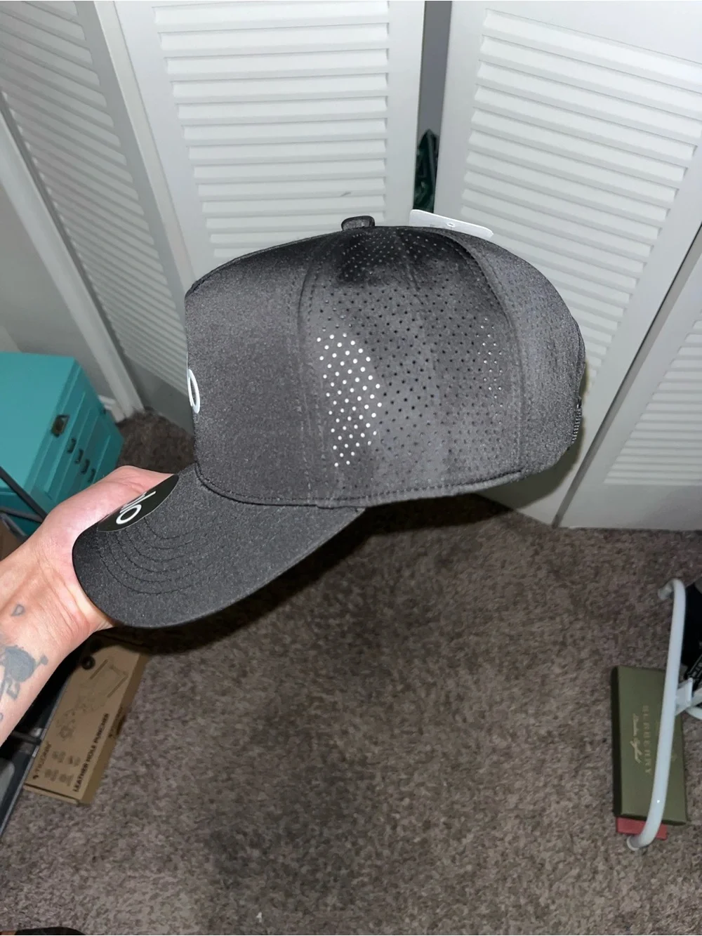 ALO Yoga Black Logo Baseball Cap